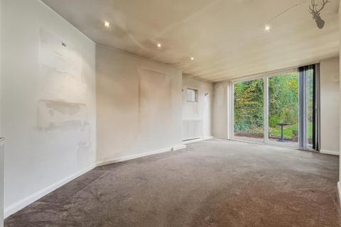 undefined, Loughton Lane, Theydon Bois,