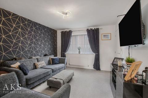 3 bedroom semi-detached house for sale, Sherholt Road, Burton-On-Trent DE13