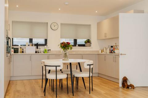 undefined, Epsom Court, Upper High Street
