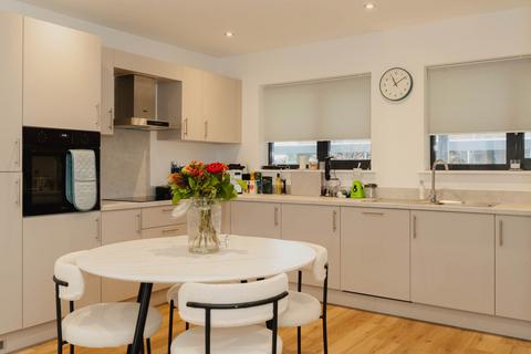 undefined, Epsom Court, Upper High Street