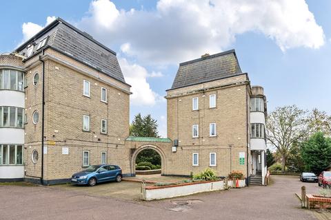 2 bedroom flat for sale, Orchard Court, Stonegrove, Edgware, Greater London. HA8 7SX
