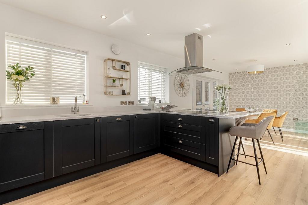 Dining Kitchen - E.jpg