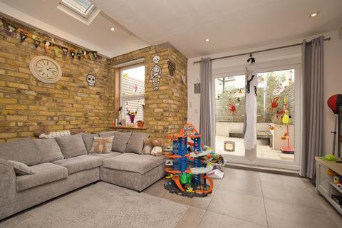 3 bedroom terraced house for sale, Newington Road, Ramsgate, CT12