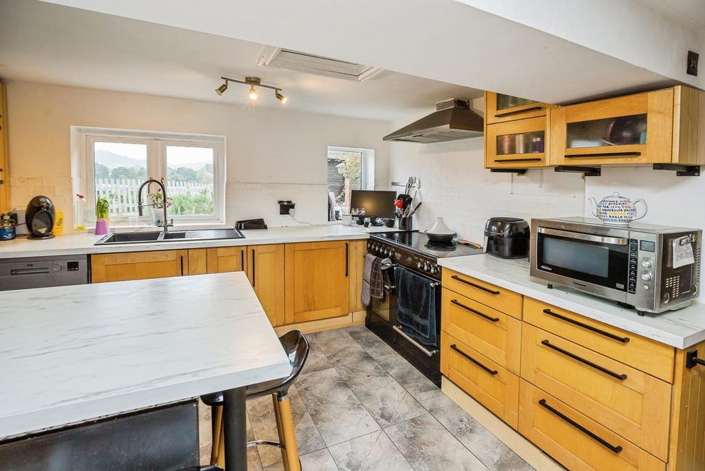 Breakfast Kitchen