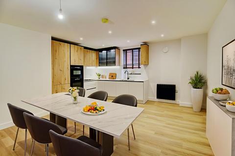 2 bedroom apartment to rent, Lombard Street, Bristol BS3