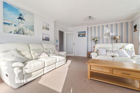 undefined, St. Helier Road, Worthing BN12