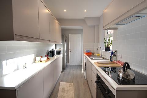 2 bedroom terraced house for sale, Newmarket Street