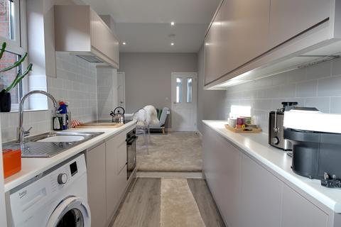 2 bedroom terraced house for sale, Newmarket Street