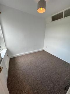 2 bedroom terraced house to rent, Marion Street, Brighouse