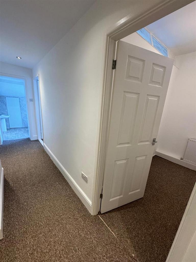Hallway..jpg