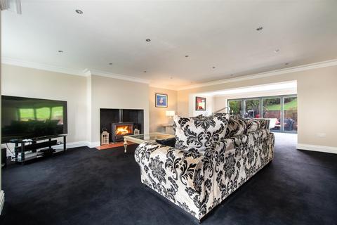 undefined, St. Kenelm's Road, Romsley