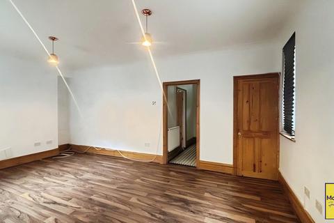 undefined, Heol Gwys, Upper Cwmtwrch, Swansea, SA9 2XH, GB