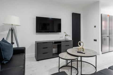 6 bedroom house to rent, Egerton Road, Liverpool L15
