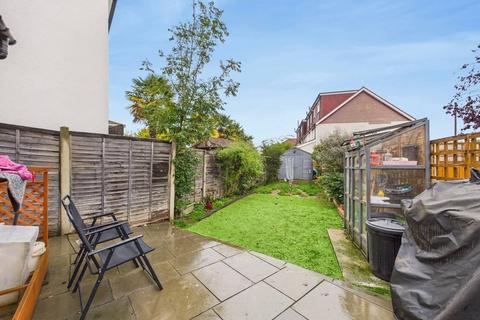 undefined, Staines Road West, Ashford, Surrey, TW15