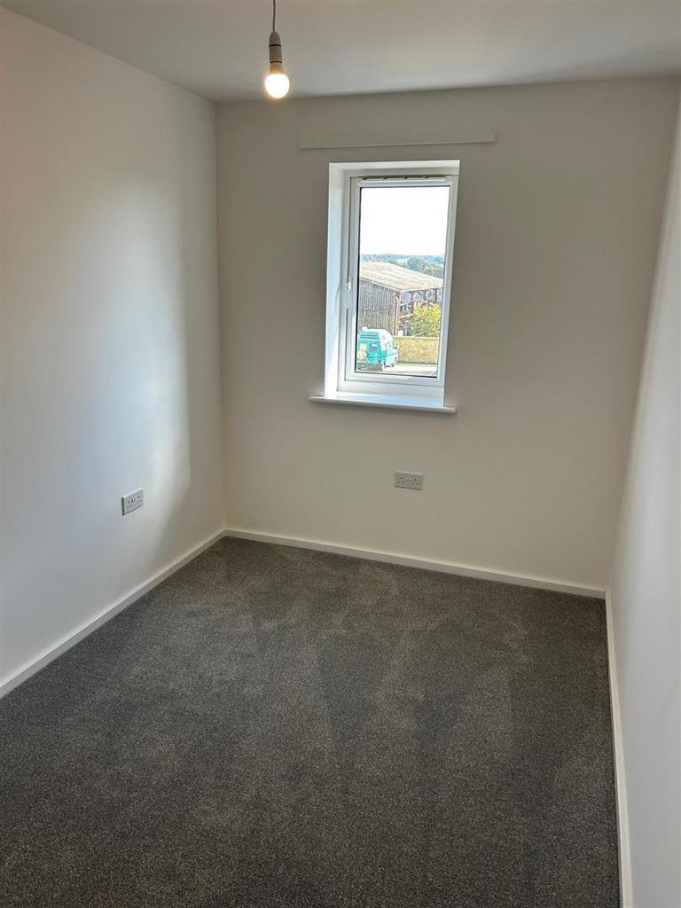 Second back bedroom.jpg