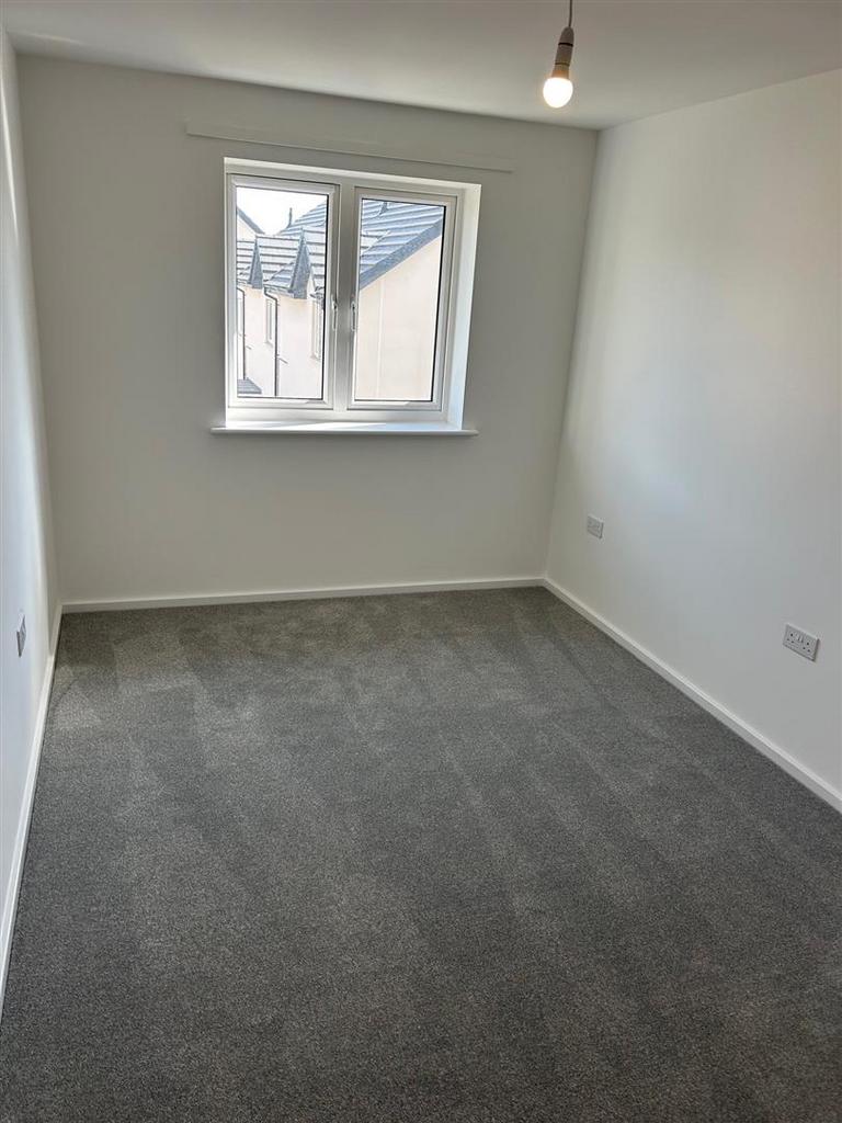 First back bedroom.jpg