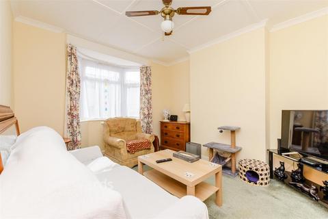 3 bedroom end of terrace house for sale, Cecil Avenue, Sheerness, Kent