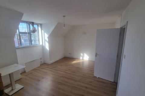 undefined, Uxbridge Road, Hayes