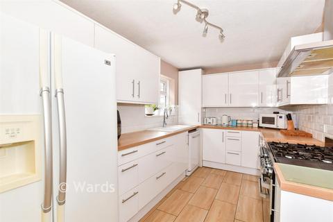 4 bedroom semi-detached house for sale, Rowan Close, Aylesford, Kent