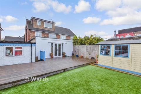 4 bedroom semi-detached house for sale, Rowan Close, Aylesford, Kent