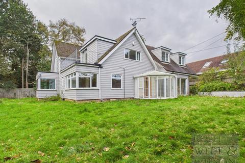 undefined, Briar Close, Fairlight