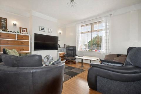 3 bedroom semi-detached house for sale, Greenfield Road, Farnham, Surrey, GU9