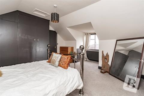 2 bedroom maisonette for sale, Royal Pier Road, Gravesend, Kent, DA12