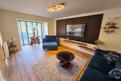 5 bedroom detached house for sale, Ashtree Croft Grove, Micklefield, Leeds, LS25