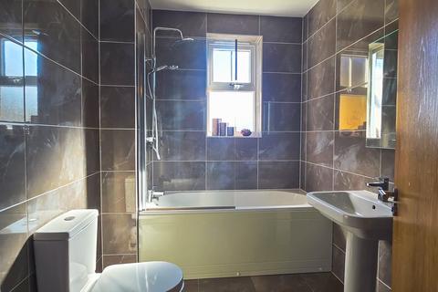 5 bedroom detached house for sale, Ashtree Croft Grove, Micklefield, Leeds, LS25