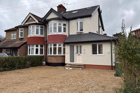 4 bedroom semi-detached house for sale, Elm Close, North Harrow, HA2
