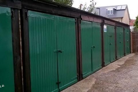 undefined, Hall Lane, London E4