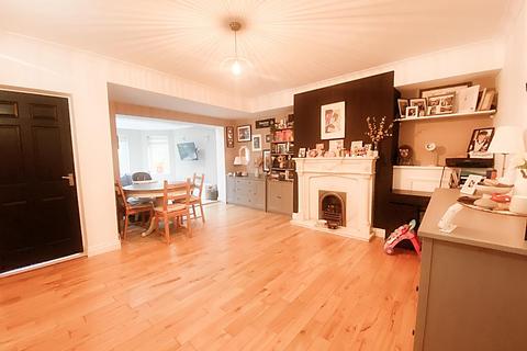 2 bedroom apartment for sale, Sydney Grove, Sunholme Estate, Wallsend