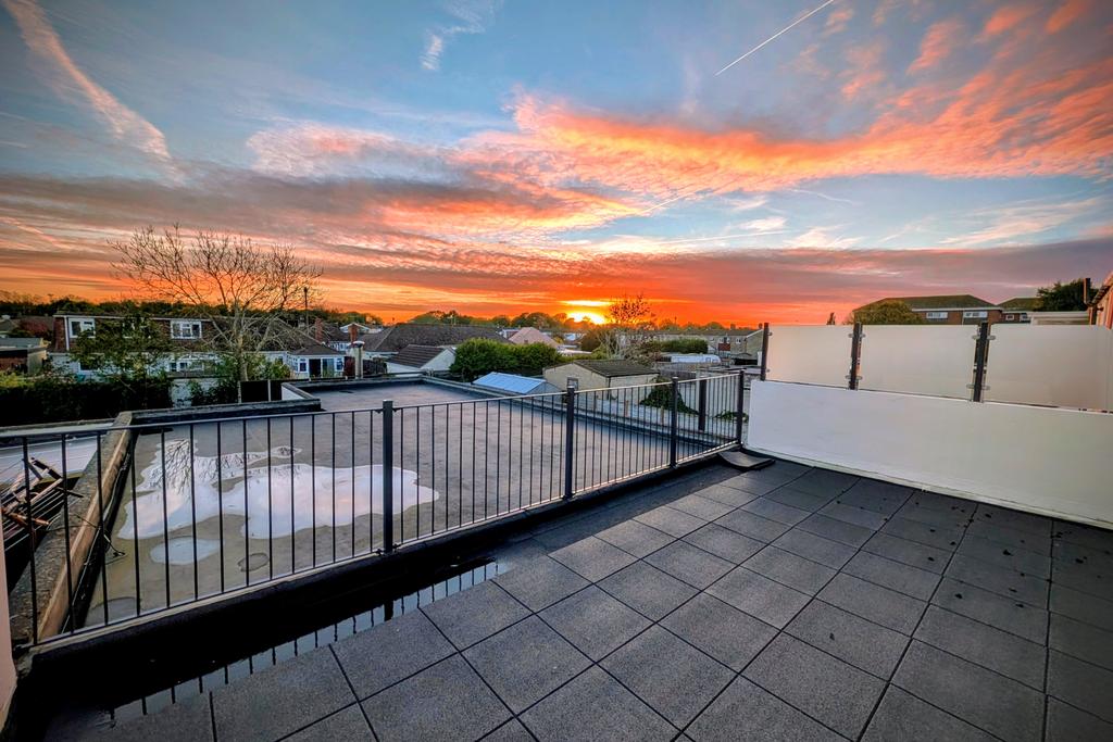 Sun deck