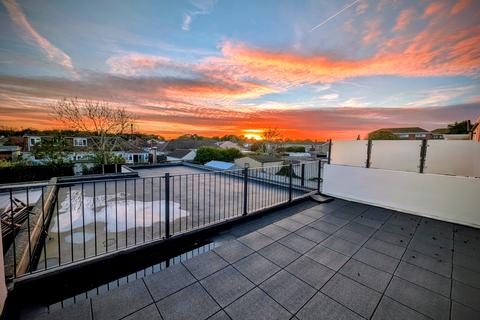 FAIRFIELD AVENUE, FAREHAM