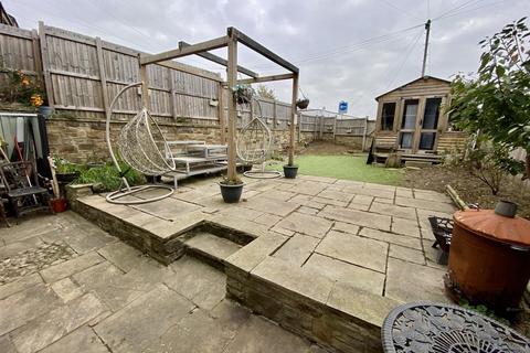 undefined, Knowles Hill Road, Dewsbury