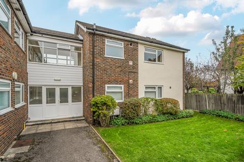 1 bedroom flat for sale, The Avenue, Chartergrove The Avenue, GU31