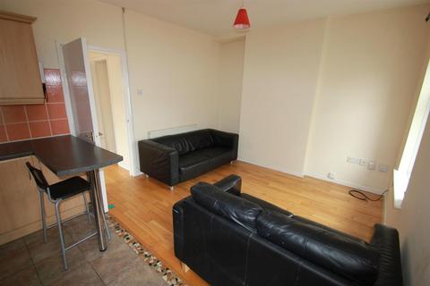 1 bedroom apartment to rent, Richards Street, Cathays, CF24