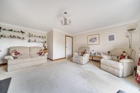 3 bedroom detached bungalow for sale, Cae Dafydd, Meifod