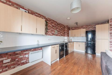 2 bedroom flat for sale, Brazen Gate, Norwich