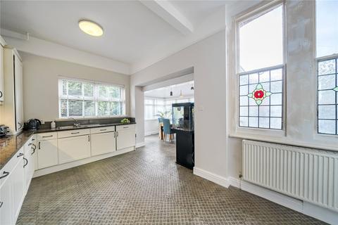 36 Birchwood Avenue, London, N10 3BE