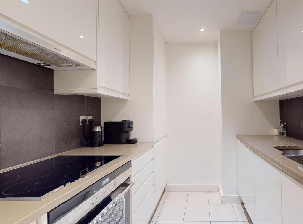 LGF2 PG.kitchen.jpg