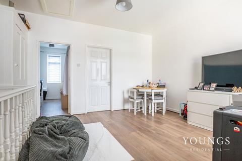 undefined, Tintern Avenue, Westcliff-On-Sea, SS0