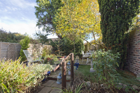 undefined, 8 The Birches, Goring on Thames, RG8