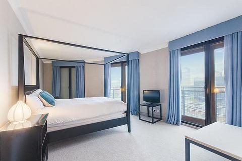 undefined, Turnstone House, City Quay, Wapping , E1W