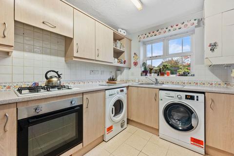 undefined, The Round, Kettering NN14