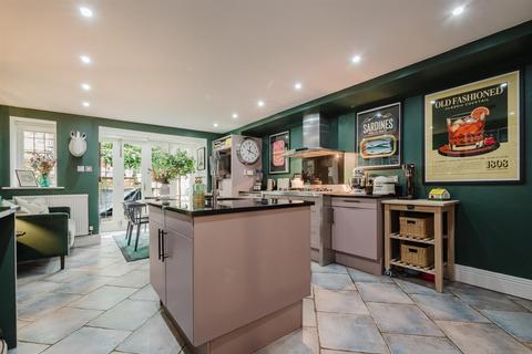 4 bedroom townhouse for sale, Oldfield Road, Altrincham