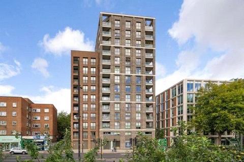 1 bedroom flat for sale, Brixton Hill, London, SW2