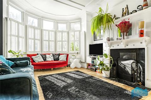 undefined, Warlters Road, Holloway, London, N7