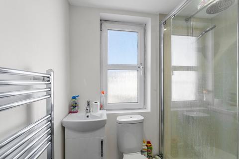1 bedroom in a house share to rent, 268 North Road East, Devon PL1