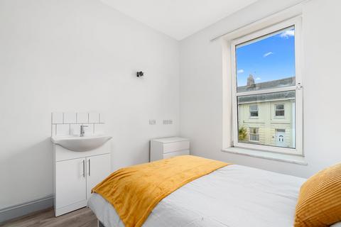 undefined, 268 North Road East, Devon PL1